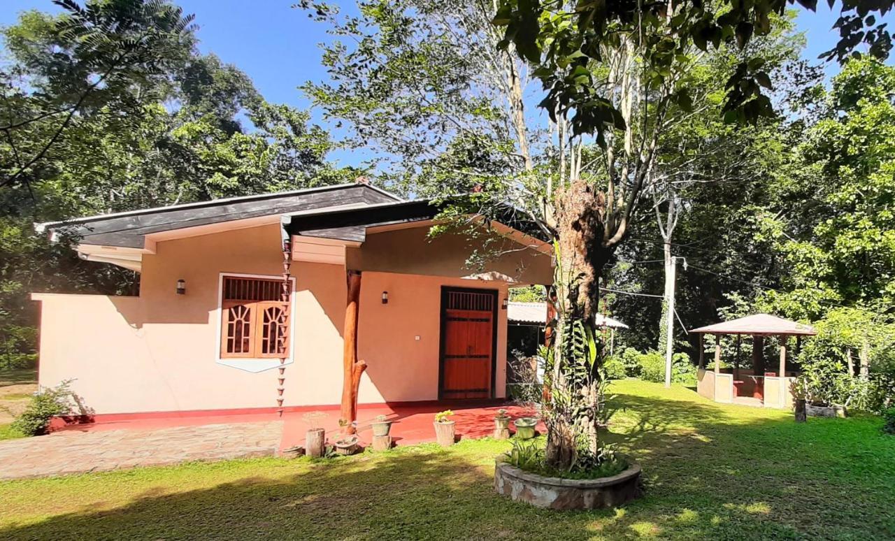 Kande Gedara Resort Monaragala Exteriör bild